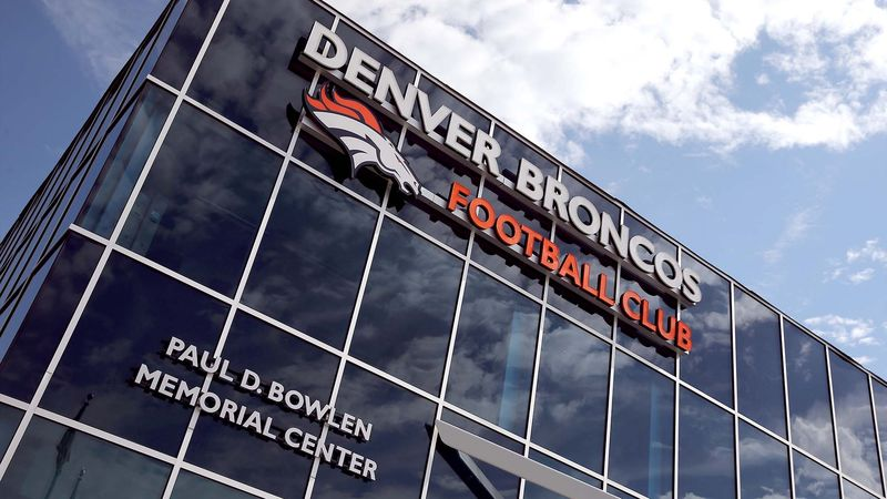 Illustration for article titled Entire Broncos Organization Announces Retirement After Super Bowl Win